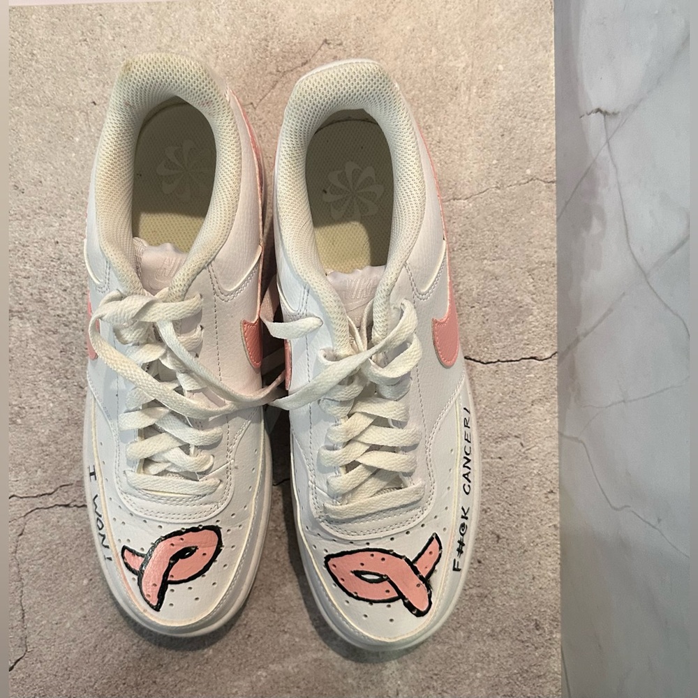 Women’s Nike Court Vision Pink Ribbon Sneakers size 9.5 Breast Cancer